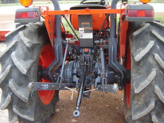 KUBOTA L4508  (45แรงม้า)พร้อมโรตารี่ปั่นดินของคูโบต้า