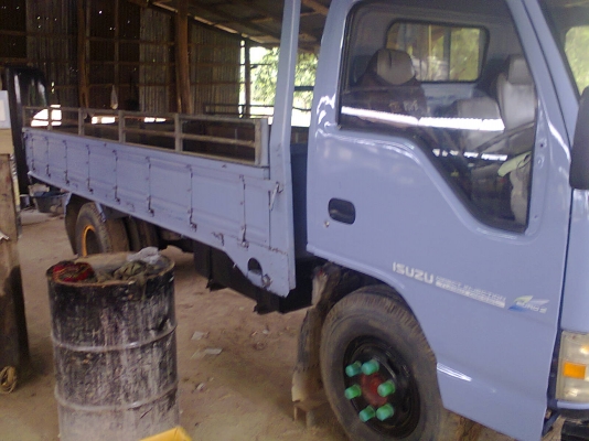 (ลดราคาลงอีก)ขาย NPR 120 ห้างแท้ปี41 สภาพเดิมๆ เครื่องดี แชชซีสวยๆเลยครับ