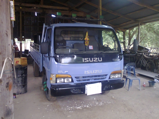 (ลดราคาลงอีก)ขาย NPR 120 ห้างแท้ปี41 สภาพเดิมๆ เครื่องดี แชชซีสวยๆเลยครับ