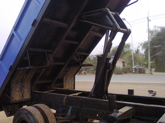 ขายรถดั้ม NKR 58L ห้างแท้มีหูช้างปี 39 เครื่อง 4BE1 เครื่องแห้งแรงดีครับ