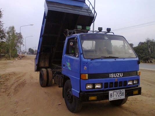 ขายรถดั้ม NKR 58L ห้างแท้มีหูช้างปี 39 เครื่อง 4BE1 เครื่องแห้งแรงดีครับ