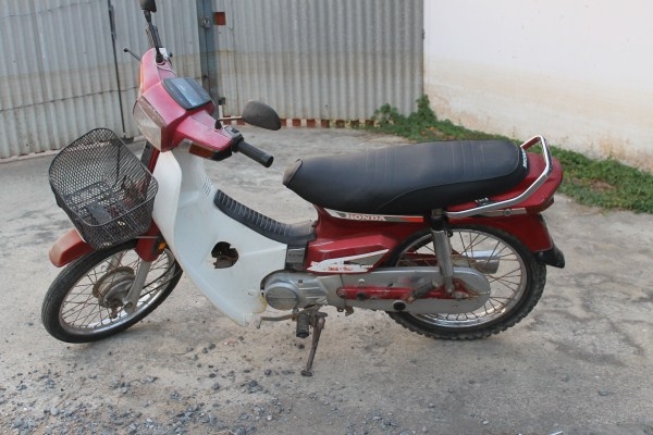 ขาย ดรีม คุรุ สีแดง ทะเบียนโอนภาษีเต็ม แห้งสวย สภาพประกวด ขาย ดรีม คุรุ สีแดง ทะเบียนโอนภาษีเต็ม แห้งสวย สภาพประกวด