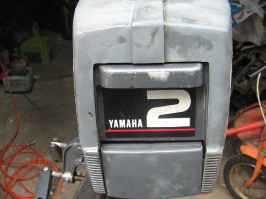 ขาย เครื่องเรือ Yamaha 2 แรง สภาพสวยเครื่องดี นำเข้าญี่ปุ่น ราคา 9,500