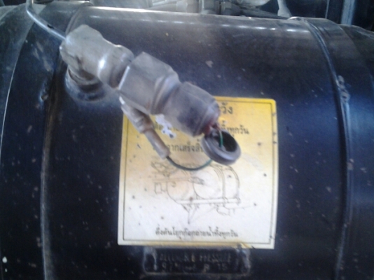 HINO 3H 195 Hp รถห้างมือเดียวเดิมๆสวยมากๆ ตามสภาพ (ทึมงานรถคุณภาพ) รูปประกอบการตัดสินใจเยอะมาก