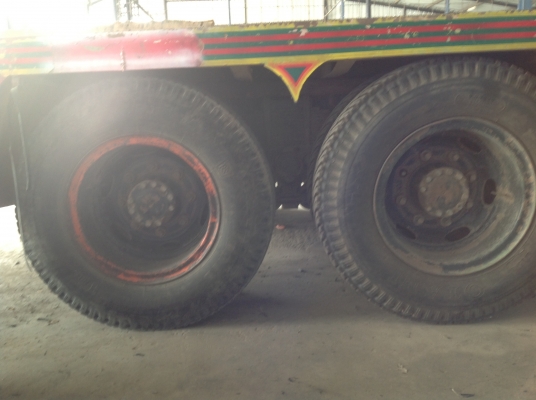 สิบล้อ Rocky 2 เพลา เทรเลอร์บรรทุกรถเกี่ยว 175 แรง