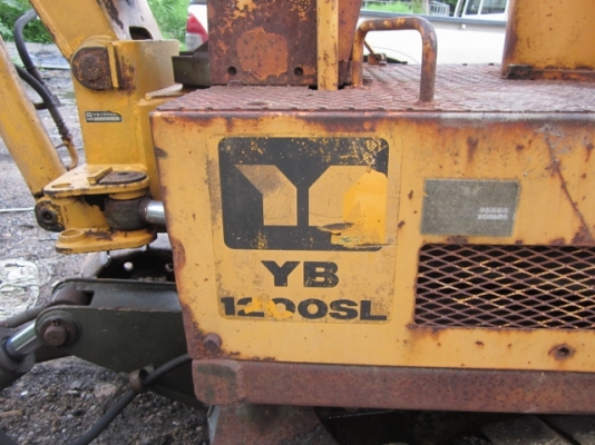 ขายถูกตามสภาพ-รถขุด YANMAR: YB1200SL ใช้งานได้ปกติ ใบแทรคหัก 4 ใบ
