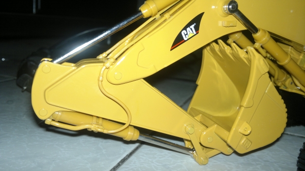 ขาย รถ caterpillar รุ่น 5110B ขาย รถ caterpillar รุ่น 5110B