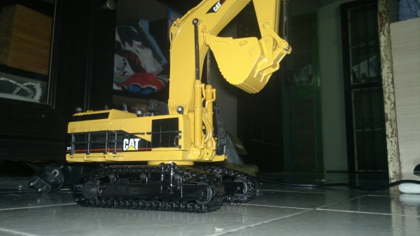 ขาย รถ caterpillar รุ่น 5110B ขาย รถ caterpillar รุ่น 5110B