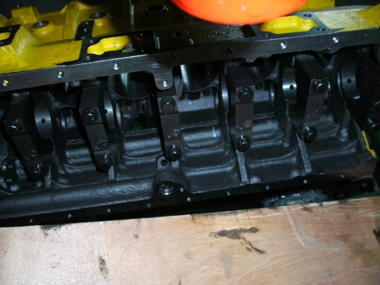 Spare part 6209-21-1200 CYLINDER BLOCK ASS'Y (Komatsu)