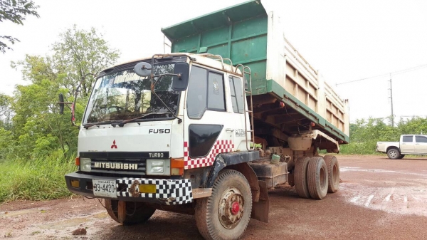 ขาย 10 ล้อดั้ม ไอ้หลง FN527M-TD5201 เครื่องเดิม 6D16 195 แรงม้า เกียร์ 10 สปีด คัสซีสวยตลอดเส้น เบรคใหญ่ เพลาบุ๋ม ทะเบียนพร้อมโอนครับ ขาย 10 ล้อดั้ม ไอ้หลง FN527M-TD5201 เครื่องเดิม 6D16 195 แรงม้า เกียร์ 10 สปีด คัสซีสวยตลอดเส้น เบรคใหญ่ เพลาบุ๋ม ทะเบียนพร้อมโอนครับ