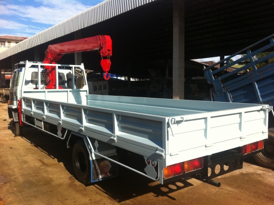 ISUZU FRR เครื่อง 175 แรงม้า ยางใหม่ 6 เส้น เทรน Tadano 4 ตัน ท้อง V เบรกทิฟฟี่ กระบะกว้าง 2.20 ม.ยาว 6.40 ม. ยางใหม่ 6 เส้น ทะเบียนพร้อมโอน ISUZU FRR เครื่อง 175 แรงม้า ยางใหม่ 6 เส้น เทรน Tadano 4 ตัน ท้อง V เบรกทิฟฟี่ กระบะกว้าง 2.20 ม.ยาว 6.40 ม. ยางใหม่ 6 เส้น ทะเบียนพร้อมโอน