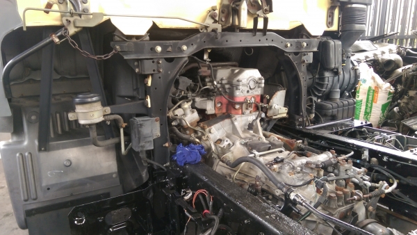 รถบรรทุกเก่านอก ฮีโน่เมก้า เครื่อง 235 แรงม้า หกล้อ มีแคป หัวเล็ก