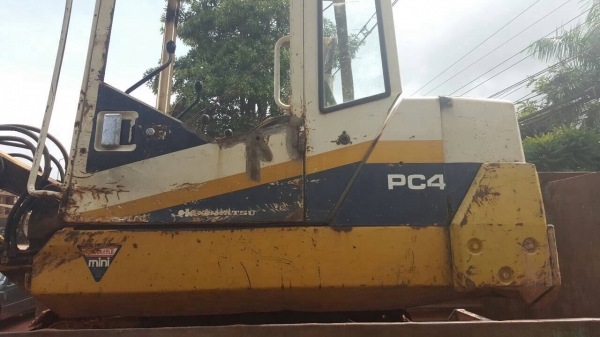 ขายแพ็คคู่ไม่แยกขาย รถดั้ม TOYOTA BU87 115 แรงม้า+รถแบคโฮ KOMATSU PC40-6 ใบซื้อขาย รถดั้มมีทะเบียนแต่บัตรหมดอายุให้ตามเองนะครับ