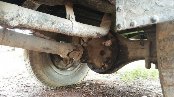 ขาย 6 ล้อหัวยาว TOYOTA ไม่มีทะเบียน เครื่อง 160 แรง คัสซีสวย ยางมีให้ครบ ราคาลดได้นิดหน่อยครับ