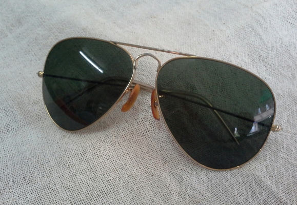 แว่นตา B&amp;L Ray-Ban Aviator MacArthur USA
