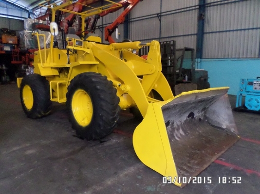 ขายรถตัก TCM E830