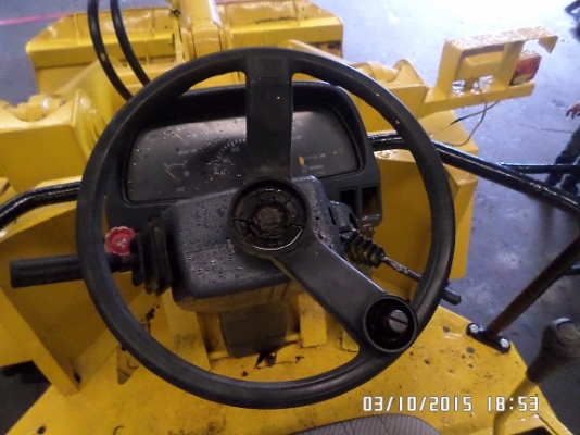 ขายรถตัก TCM E830