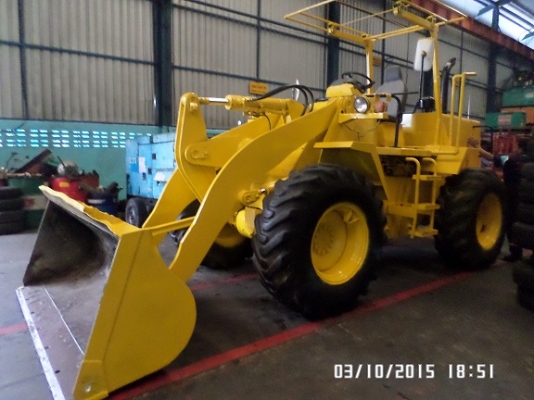 ขายรถตัก TCM E830