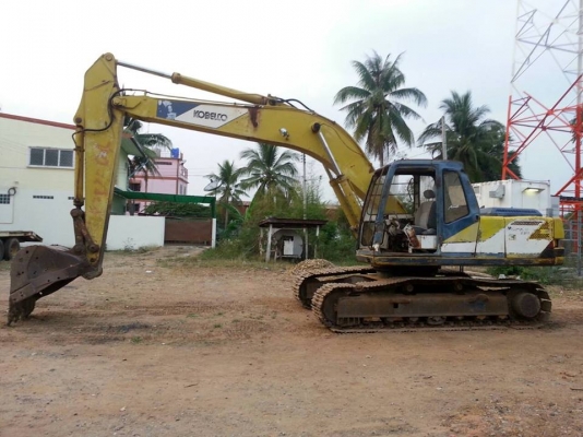 ขายแบคโค KOBELCO SK200-3 สนใจโทร 090-8588220คุณนะ 093-3258446คุณบิว หรือเข้าดูสินค้าอื่นๆได้ที่ www.truck.in.th/498 หรือเพจFacebook ณรงค์ ซื้อขายรถมือสอง (เว็บไซต์ส่วนตัว) หรือFacebook ตลาดรถมือสอง คุณนะ