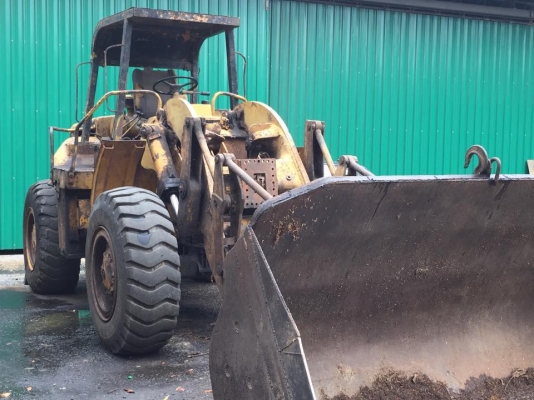 ขายรถตักล้อยาง CAT 950 Serial 73J-1541 สภาพดี พร้อมใช้งาน ราคาต่อรองได้ ( ซื้อภายในเดือนตุลาคมนี้ ลด 100,000.- )