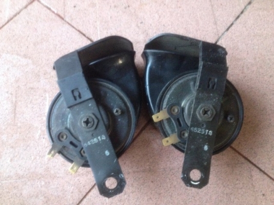 เเตรหอยโค่ง PIAA ของเก่าญี่ปุ่นเเท้สภาพสวยรุ่นยอดนิยม