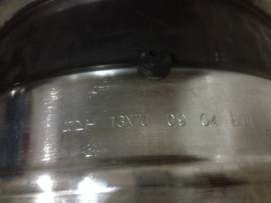 ล้อซี่ลวด อเมกา เเท้ขอบ13กว้าง7นิ้วอ๊อฟลึกสุดใจสภาพสวยมากครับชุดนี้