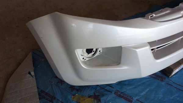 กันชนหน้า ออนิว ดีแม็ค ตัวสูง สีขาวมุก ของแถ้ถอด กันชนหน้า ออนิว ดีแม็ค ตัวสูง สีขาวมุก ของแถ้ถอด