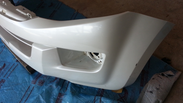 กันชนหน้า ออนิว ดีแม็ค ตัวสูง สีขาวมุก ของแถ้ถอด กันชนหน้า ออนิว ดีแม็ค ตัวสูง สีขาวมุก ของแถ้ถอด