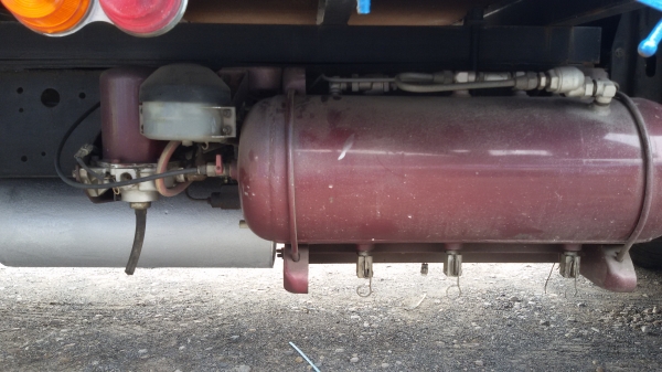 ขายรถ 6 ล้อใหญ่ HINO สิงไฮเทค FD3H195แรงม้า แอร์ กระจกไฟฟ้า สภาพสวย  เครื่องดี คัชชีสวย ยาว 6. เมตร  พร้อมใช้งานเลยครับ ม