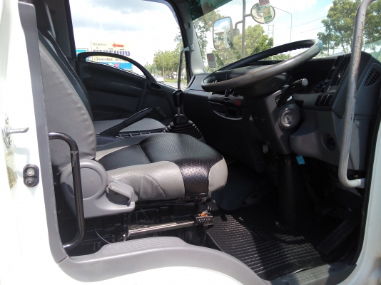 6 ล้อกลาง EURO.3*  ISUZU  FRR 210 แรงม้า *คอมมอนเรว* ยาว 5.60ม. รถสวยเดิม+สวยจริง *รถห้างแท้ * มีเล่มพร้อมโอน *