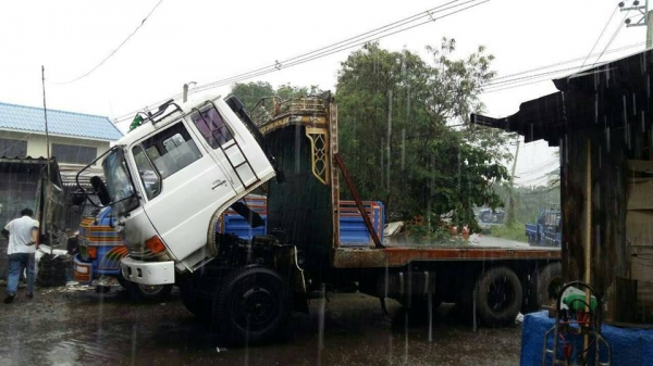 ขาย10ล้อ เพลาเดียว