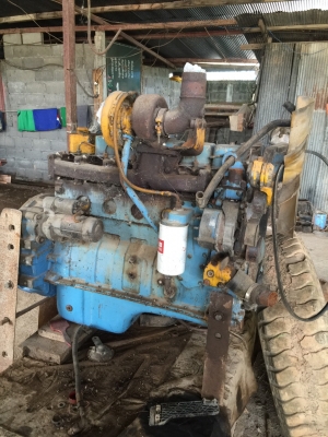 รถปูยาง  สภาพไม่พร้อมใช้งาน..