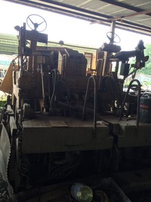 รถปูยาง  สภาพไม่พร้อมใช้งาน..