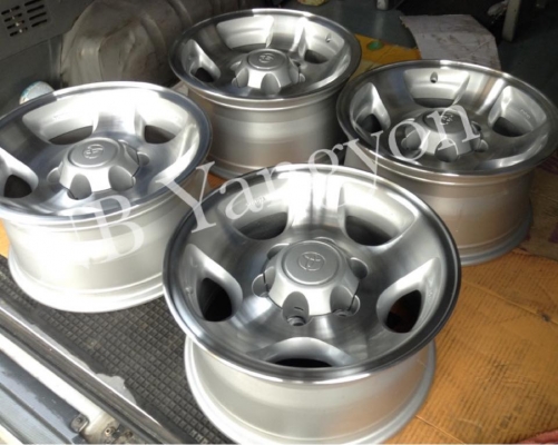 ล้อแท้ Land Cruiser vx80 ขอบ 16