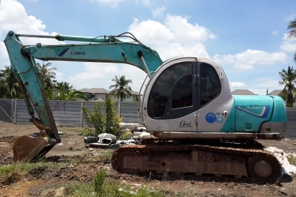 โปรโมชั่นเฉพาะวันนี้ด่วน ขายดาวน์ถูกสุด ลดเหลือ 320,000 รถแบคโฮ KOBELCO SK120 มาร์คไฟว์ เครื่องดี ปั้มดี ตัวเดินเดิมๆ ใช้งานได้ครับ เปลี่ยนสัญญาง่ายมากครับบุคคลธรรมดาก็เปลี่ยนได้ครับ ผ่อนต่อครับงวดละ 22,900 เองครับ เหลือ29งวด สนใจติดต่อสอบถามได้ที่ เบอร์