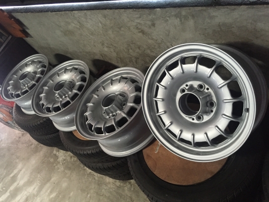 ขาย ล้อเล็บสิง Benz ขอบ14 ทำสีใหม่ครับ