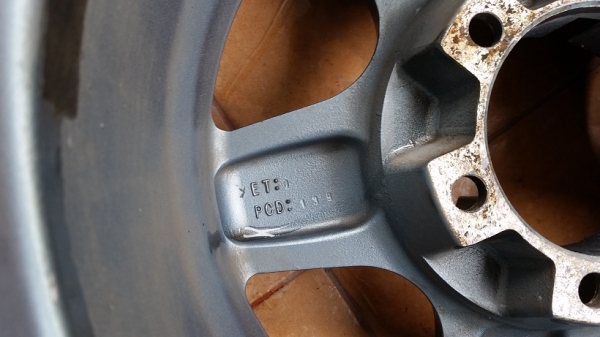 ล้อลาย Bradley ขอบ 16 กว้าง 8 นิ้ว ET 0 ล้อลาย Bradley ขอบ 16 กว้าง 8 นิ้ว ET 0