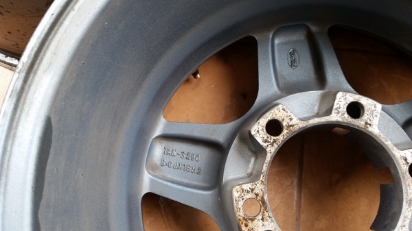 ล้อลาย Bradley ขอบ 16 กว้าง 8 นิ้ว ET 0 ล้อลาย Bradley ขอบ 16 กว้าง 8 นิ้ว ET 0