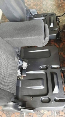 เบาะแถวที่ 2 WISH แบบ 3 ที่นั่งพร้อมพนักพิงของญี่ปุ่น