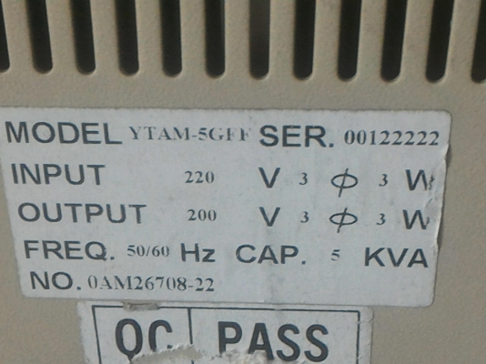 เครื่องปรับแรงดันไฟไฟ้าแบบอัตโนมัติทำให้ได้ไฟที่นิ่งและเรียบขึ้นป้องกันไฟตกไฟเกิน 3 เฟส 220V. ขนาด 5 KV. จากญี่ปุ่น