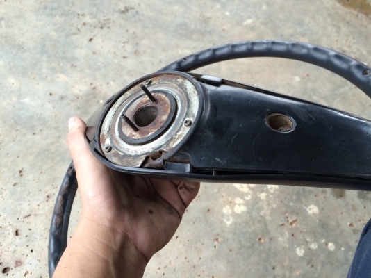 วงพวงมาลัย เดิม มิตซู L200 เฉินหลง วงพวงมาลัย เดิม มิตซู L200 เฉินหลง