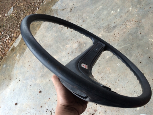 วงพวงมาลัย เดิม มิตซู L200 เฉินหลง วงพวงมาลัย เดิม มิตซู L200 เฉินหลง