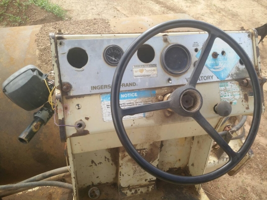 ขายด่วนรถบดสั่นสะเทือนINGELSOLLAND SD100D2เพลาเอกสารเล่มทะเบียนราคาถูกสุดๆโทร0843923995 ขายด่วนรถบดสั่นสะเทือนINGELSOLLAND SD100D2เพลาเอกสารเล่มทะเบียนราคาถูกสุดๆโทร0843923995