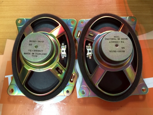 ขายลำโพง 6x9 ติดรถยนต์ toyota altis เดิมๆเลย ขายลำโพง 6x9 ติดรถยนต์ toyota altis เดิมๆเลย