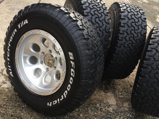 BF Goodrich All-Terrain 265 70 r16 +Wheel Lenso Max1 สวยมาก