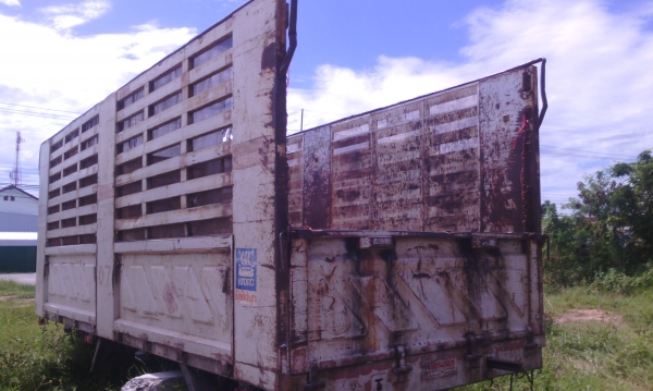 กระบะ 10 ล้อ สามมิตรลอนเฉียง ไม่ดัมพ์ ยาว 6 เมตร