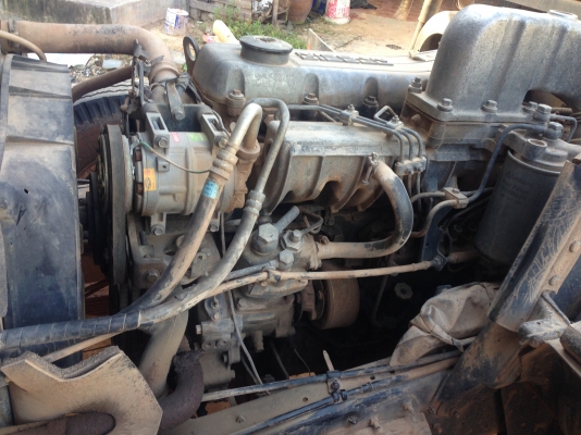 ขาย นิสสันยูดี 195 รถพร้อมใช้งาน ครัชซี่ใหญ่หนา เอกสารใบอินวอย