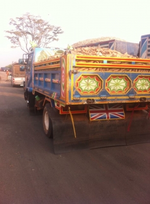 ขาย นิสสันยูดี 195 รถพร้อมใช้งาน ครัชซี่ใหญ่หนา เอกสารใบอินวอย