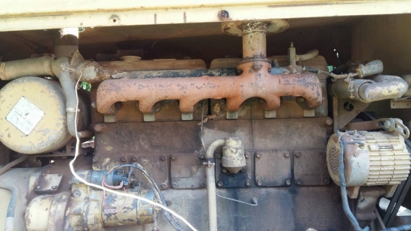 มี 3คัน ขายรวม 700,000บ ราคาเบาๆไม่แยก (รถบด 2คัน รถเกรด1คัน)สภาพจอดเช็คใช้งาน เอกสารทะเบียนครบ