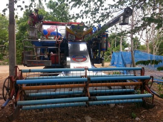 ขายรถเกี่ยวข้าวบางไทร เครื่องJO8C 260เทอร์โบ ตัวเดิน12 ปั้ม22ไดกิ้น สภาพพร้อมใช้งาน สนใจโทร 090-8588220คุณนะ 093-3258446คุณบิว หรือเข้าดูสินค้าอื่นๆได้ที่ www.truck.in.th/498 หรือเพจFacebook ณรงค์ ซื้อขายรถมือสอง (เว็บไซต์ส่วนตัว) หรือFacebook ตลาดรถมือสอ